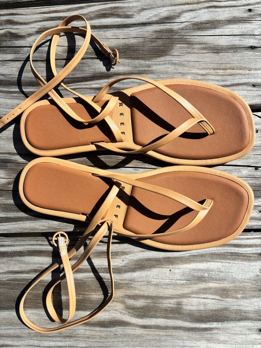 Reef Women's Tan Strappy Ankle Wrap Sandals - Picture 3 of 6